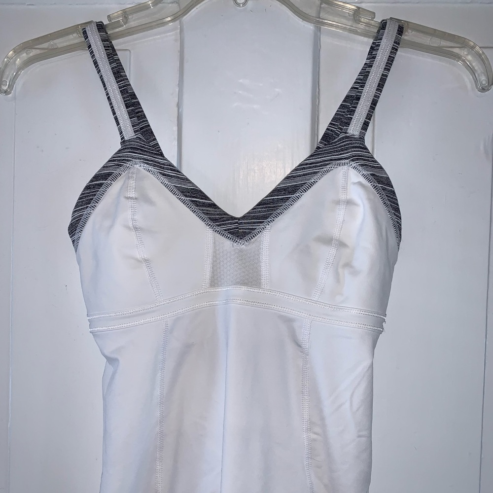 Lululemon Bright White Light Up Tank - Picture 3 of 16